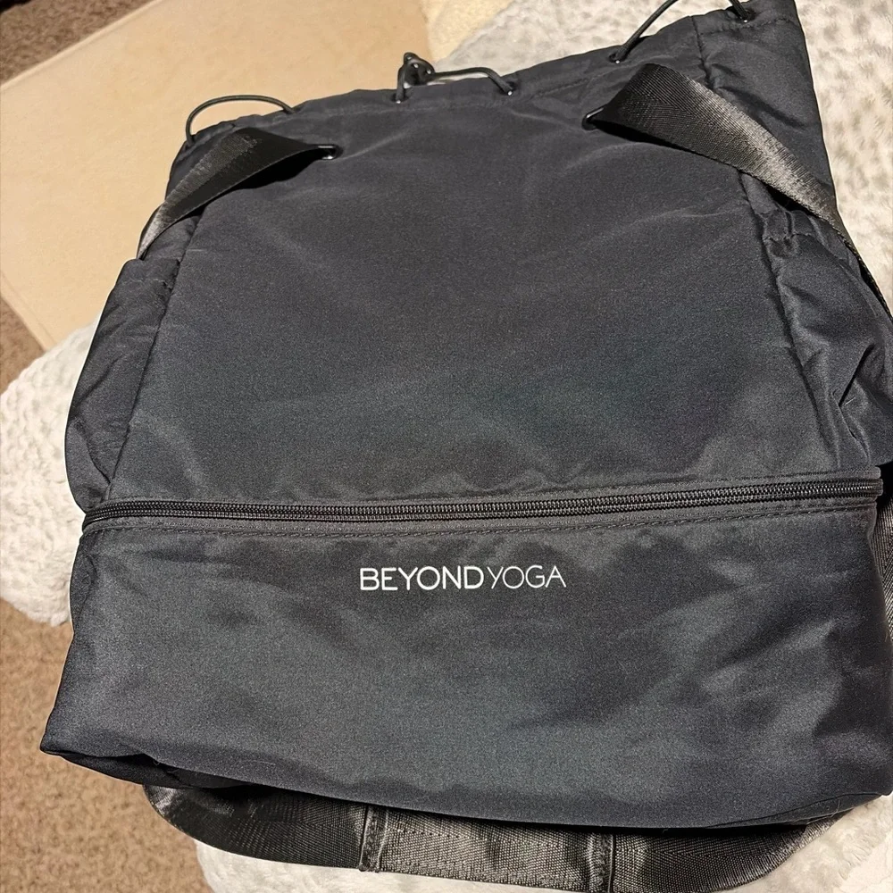 Beyond Yoga Men's‎ Backpack in Black
